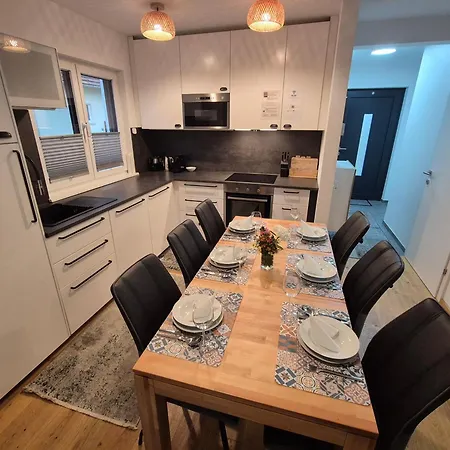 Unicorn Semesterbostad Nüziders